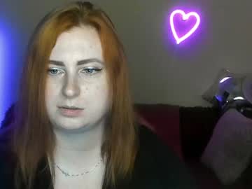 alicia side red