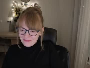 aurora velvett 