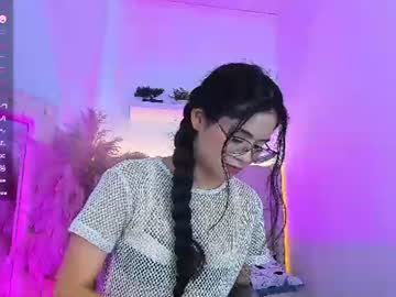 carolinna cute