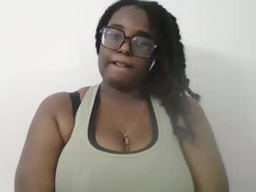 ebonybigtitquee