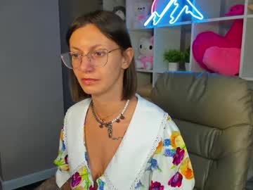 esther lewiss