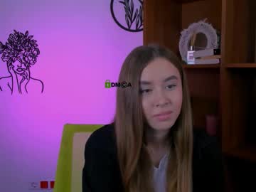 gloria queen