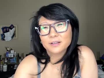hungryasianmilf