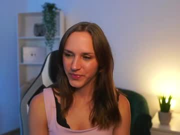 kelly cutie18