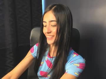 laraabakerr