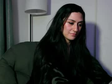 laylolasquirt