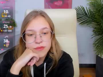 layriantavee