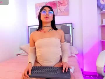 littlemia  