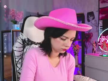 lola pinkie