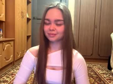 lucy sonyaaa