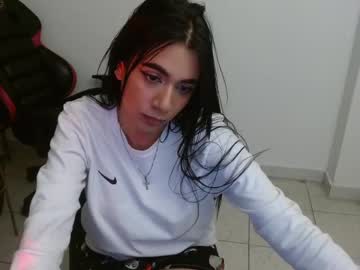 meave jouns