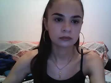 mia alice1