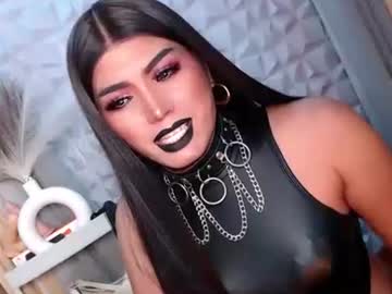 mysterious diva