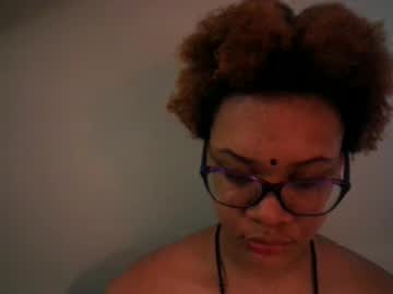 nickythehawtie