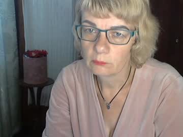 olivia mia25