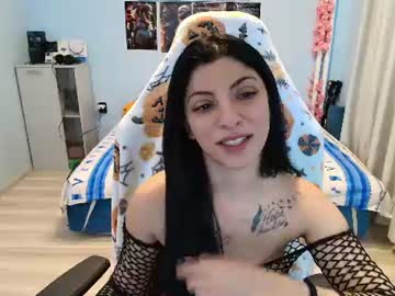 raven haired go