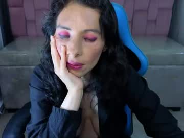 roxxe monrrow b