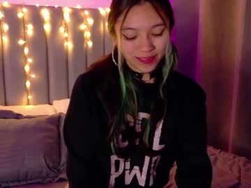 sarah cute028