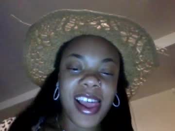 vanillaluvkiss