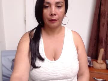 vivian milf pai