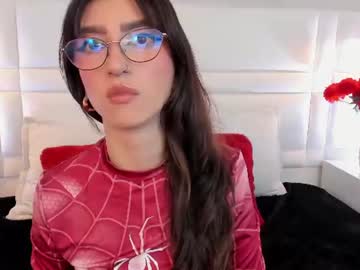 zoey kiss 